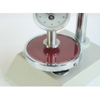 Stand for bench tests